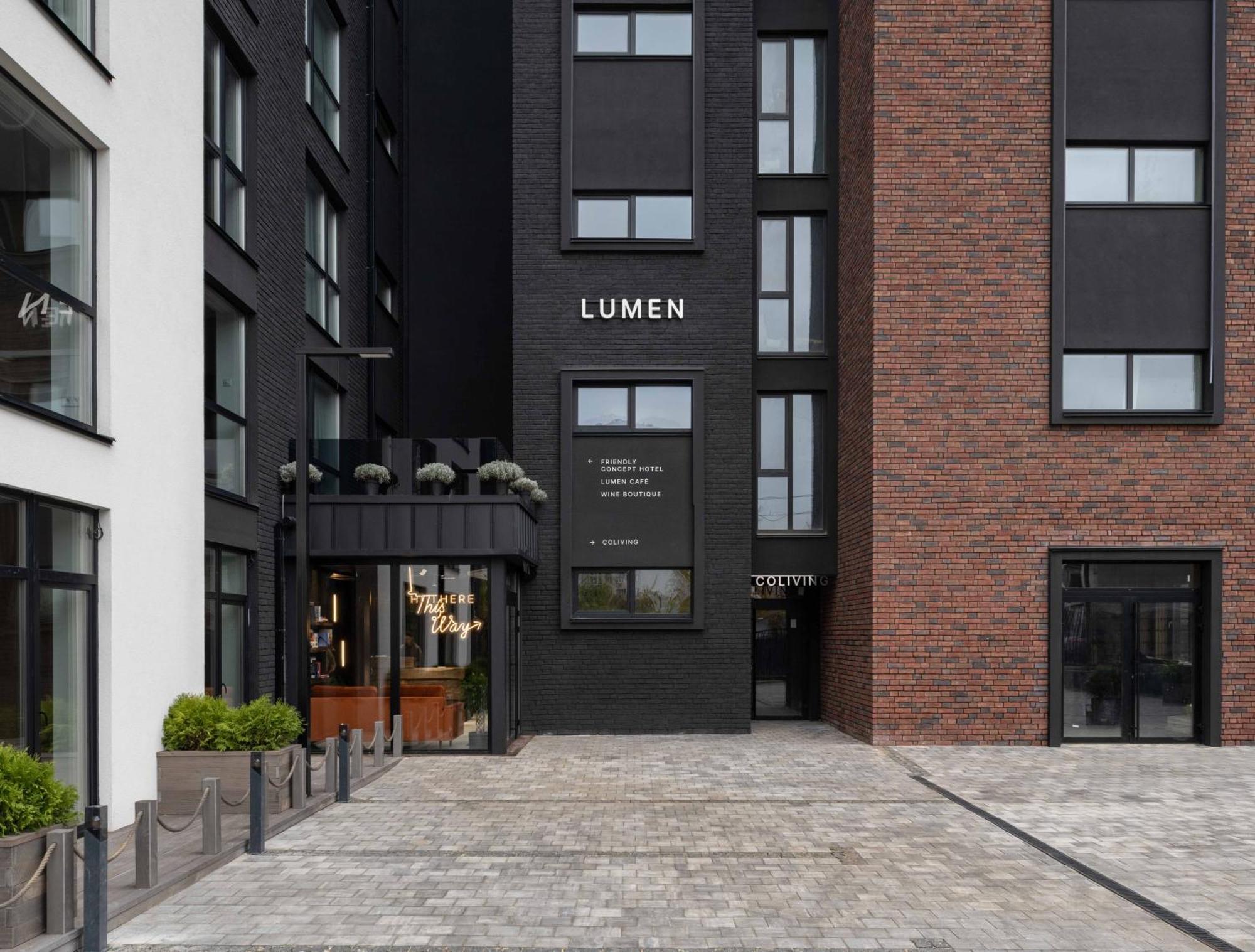 Lumen Living Готель Київ