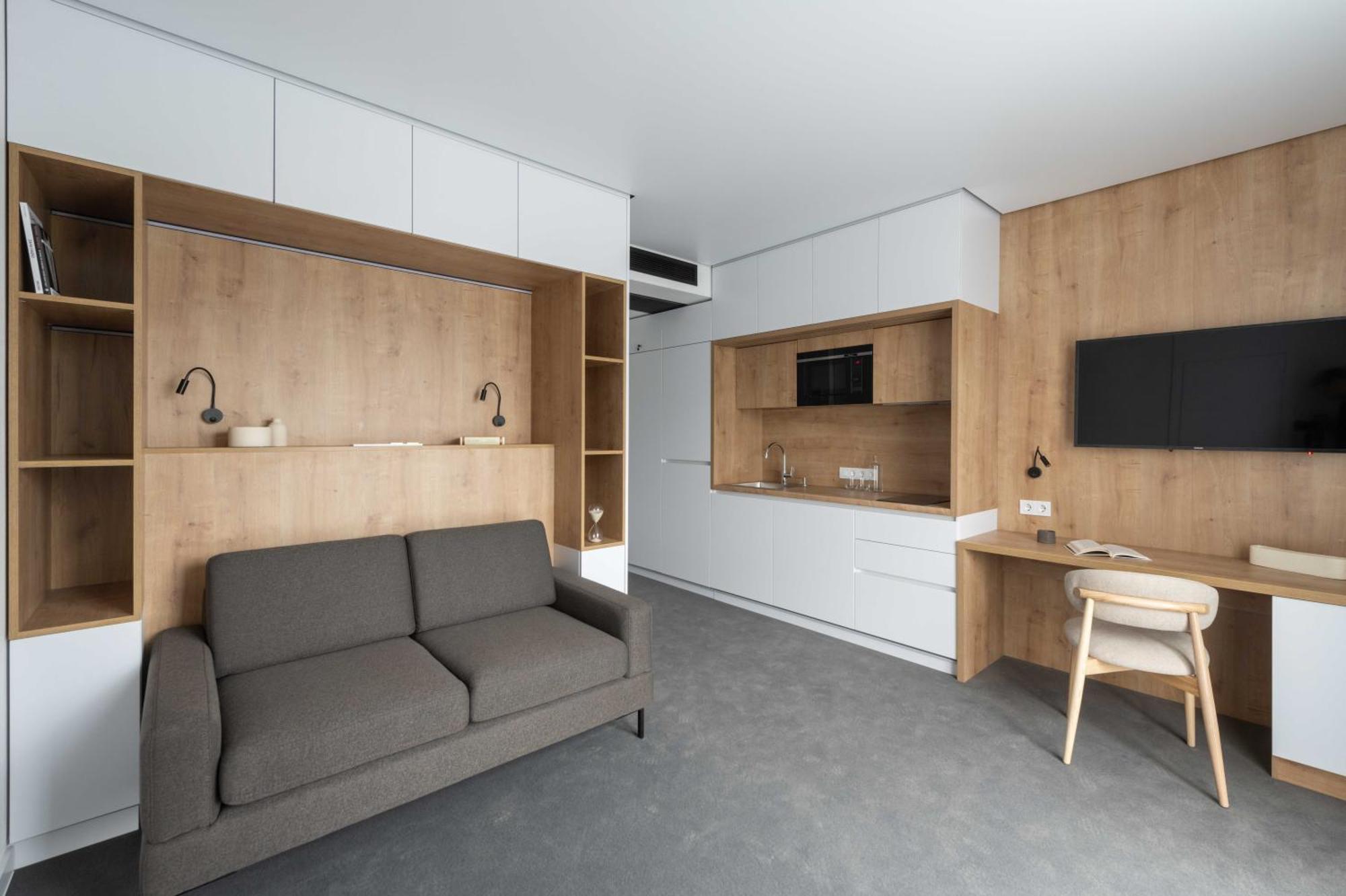 Lumen Living 4*