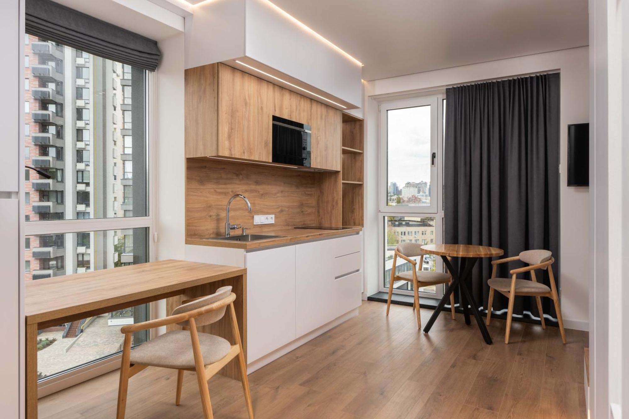 Готель Lumen Living